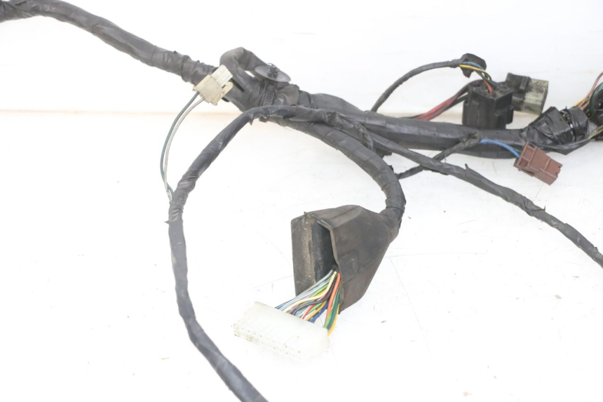 photo de FAIXA DE CABOS PEUGEOT SATELIS COMPRESSOR K15 125 (2006 - 2009) - Imagem adicional