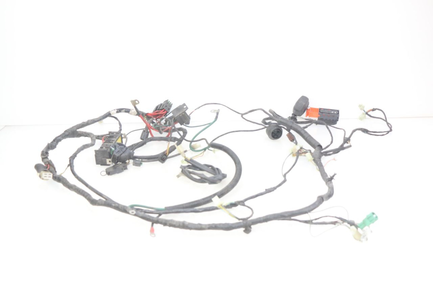 photo de FAIXA DE CABOS PEUGEOT SATELIS 125 (2010 - 2012) - Pontos de fixação