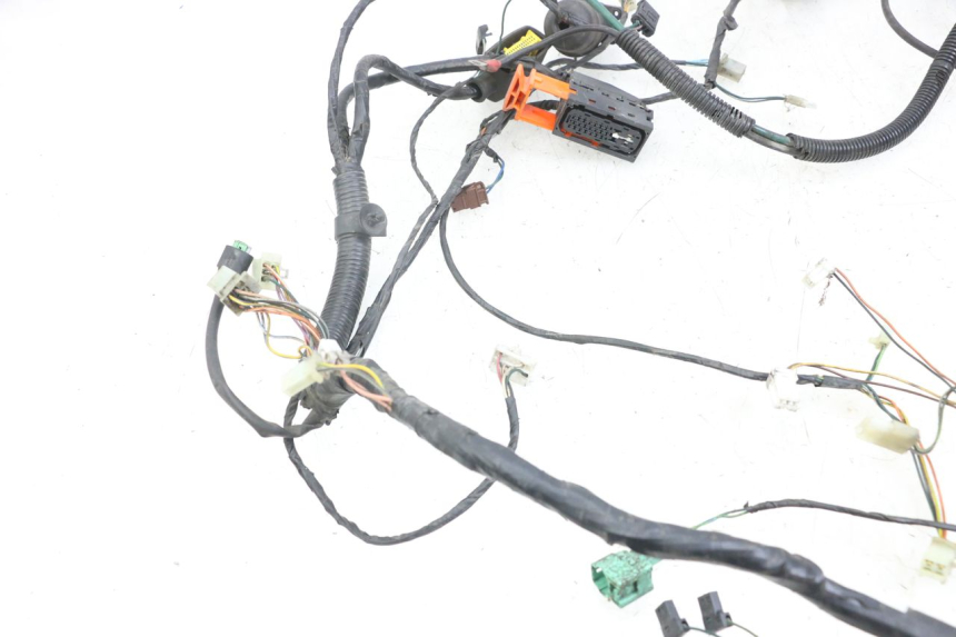 photo de FAIXA DE CABOS PEUGEOT SATELIS 125 (2006 - 2009) - Ampliação técnica