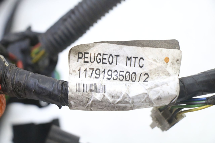 photo de FAIXA DE CABOS PEUGEOT SATELIS 125 (2013 - 2018) - Detalhe da peça