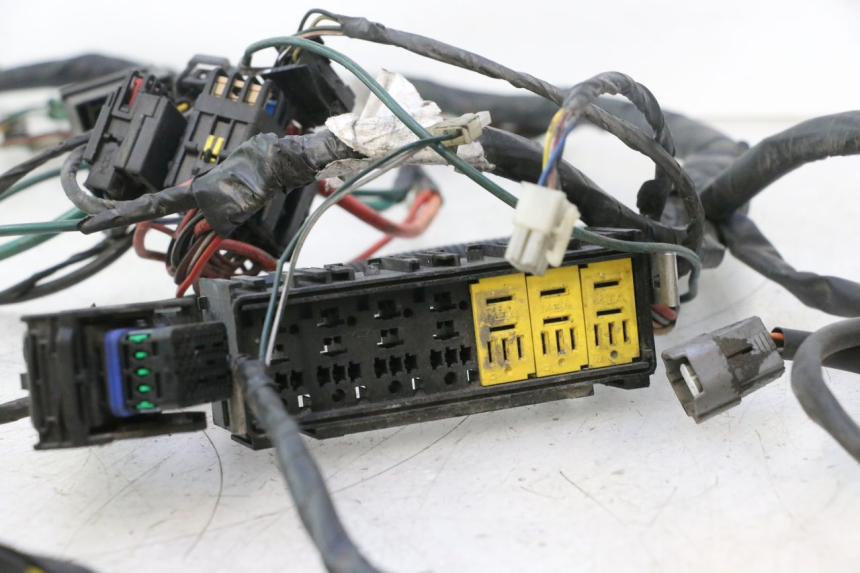 photo de FAIXA DE CABOS PEUGEOT SATELIS 125 (2006 - 2009) - Detalhe da peça