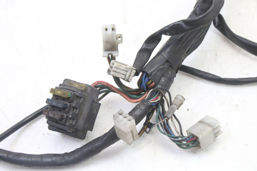 photo de FAIXA DE CABOS APRILIA SCARABEO GT TOURING 125 (1999 - 2005) - Ampliação técnica