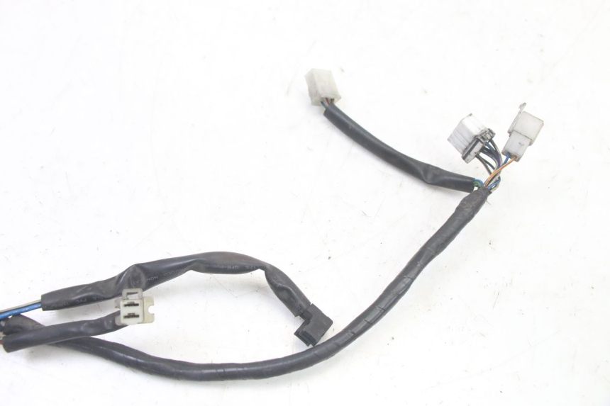 photo de FAIXA DE CABOS APRILIA SCARABEO GT TOURING 125 (1999 - 2005) - Pontos de fixação