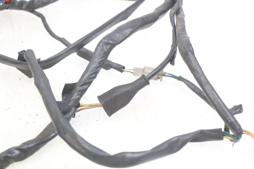 photo de FAIXA DE CABOS APRILIA SCARABEO 100 (2003 - 2012) - Ampliação técnica