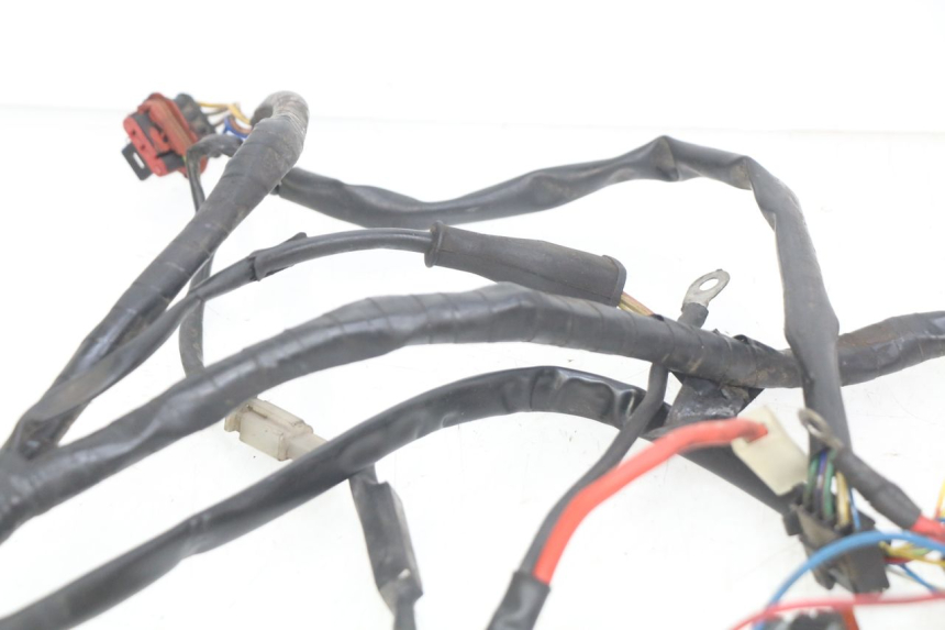 photo de FAIXA DE CABOS APRILIA SCARABEO 100 (2003 - 2012) - Marcações e referências