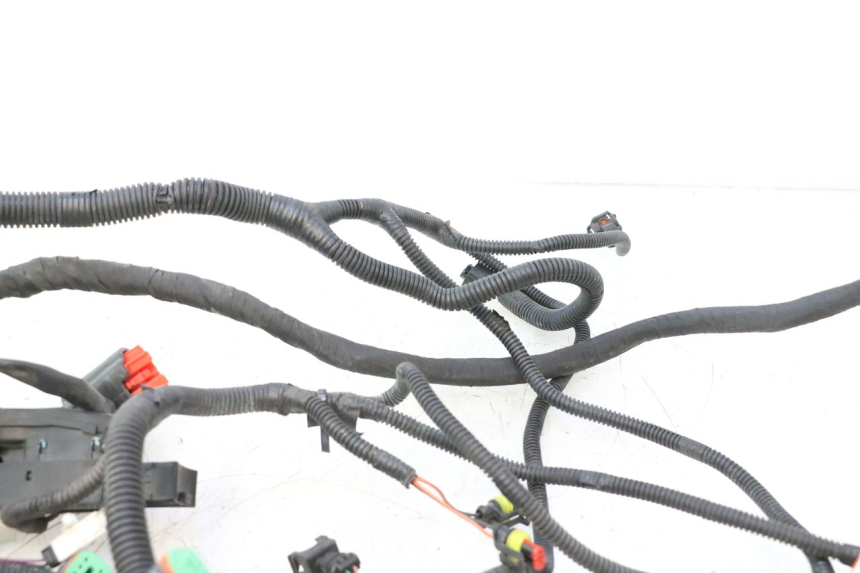photo de FAIXA CAN-AM SPYDER RS 1000 (2008 - 2012) - Pontos de fixação