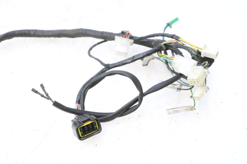 photo de FAIXA DE CABOS PEUGEOT STREETZONE NAKED 2T 50 (2014 - 2018) - Detalhes característicos