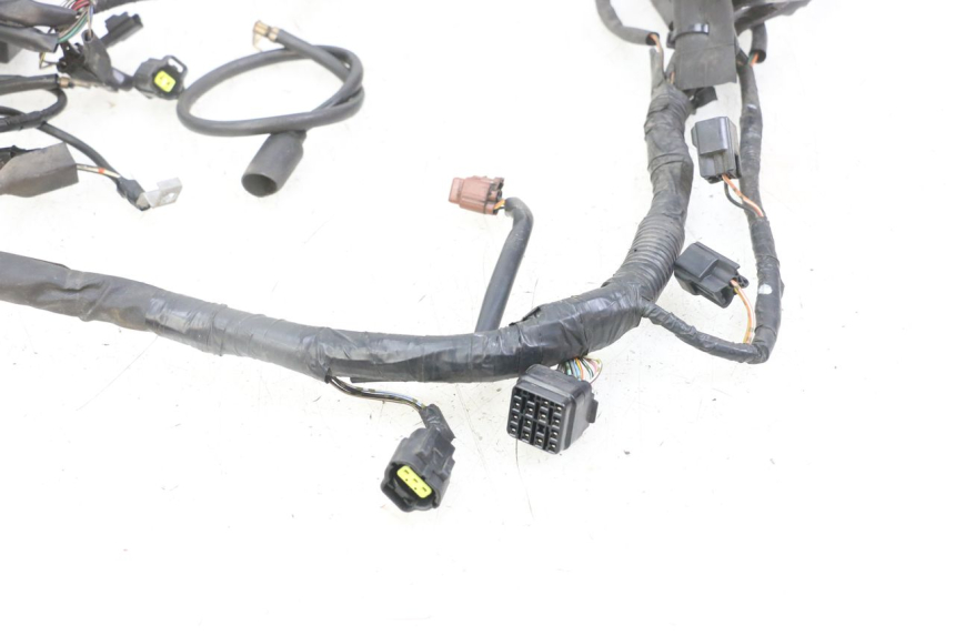photo de FAIXA DE CABOS SUZUKI GSX F GSXF 650 (2007 - 2015) - Outro ângulo de visão