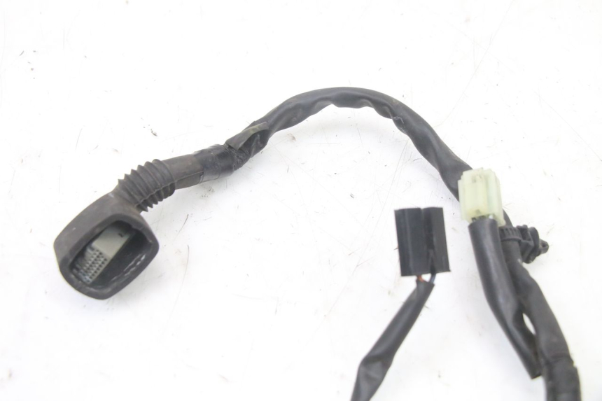 photo de FAIXA DE CABOS SUZUKI GSX F GSXF 650 (2007 - 2015) - Zoom do estado de desgaste