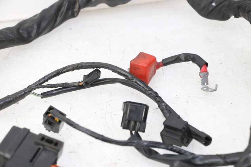 photo de FAIXA DE CABOS SUZUKI SV S 650 (2003 - 2009) - Zoom de qualidade