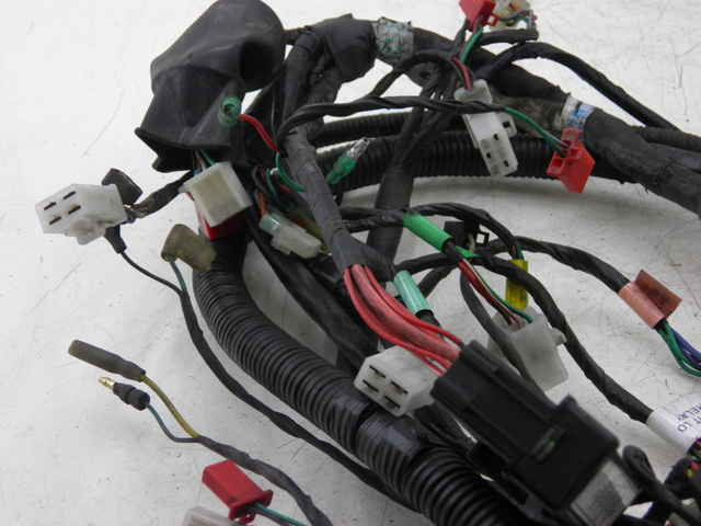 photo de FAIXA DE CABOS SYM GTS 125 (2005 - 2008) - Detalhe da peça