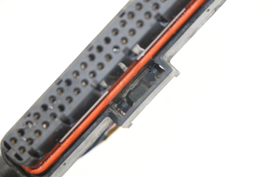 photo de FAIXA DE CABOS YAMAHA TDM ABS 900 (2002 - 2014) - Outro ângulo de visão