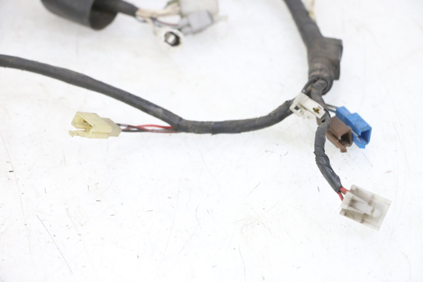 photo de FAIXA DE CABOS YAMAHA TDR DELTABOX 125 (1997 - 2003) - Detalhes característicos