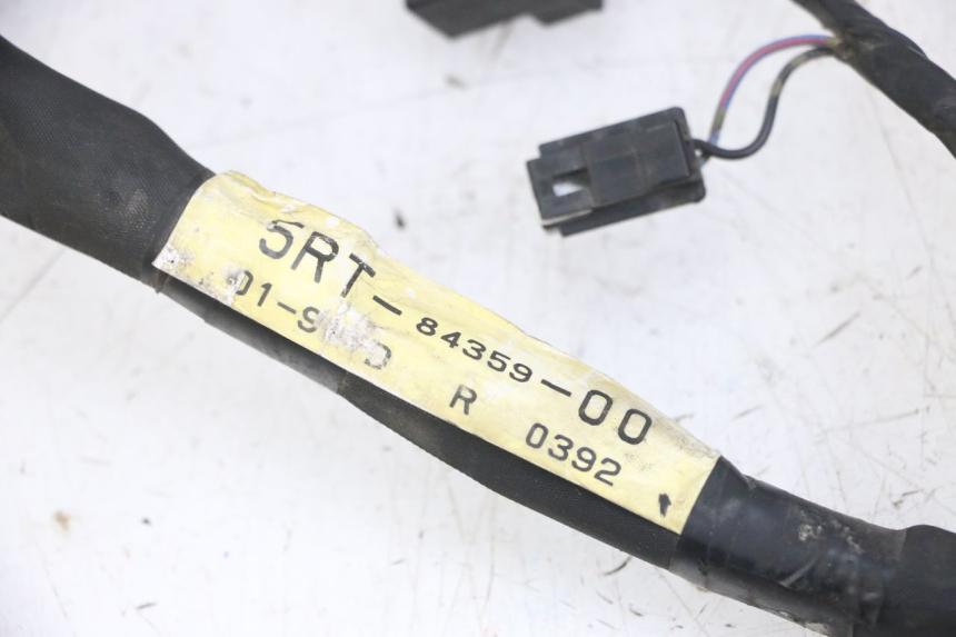 photo de Fiação da cabeça da suspensão dianteira YAMAHA FZS FAZER 600 (2001 - 2003) - Detalhe da peça