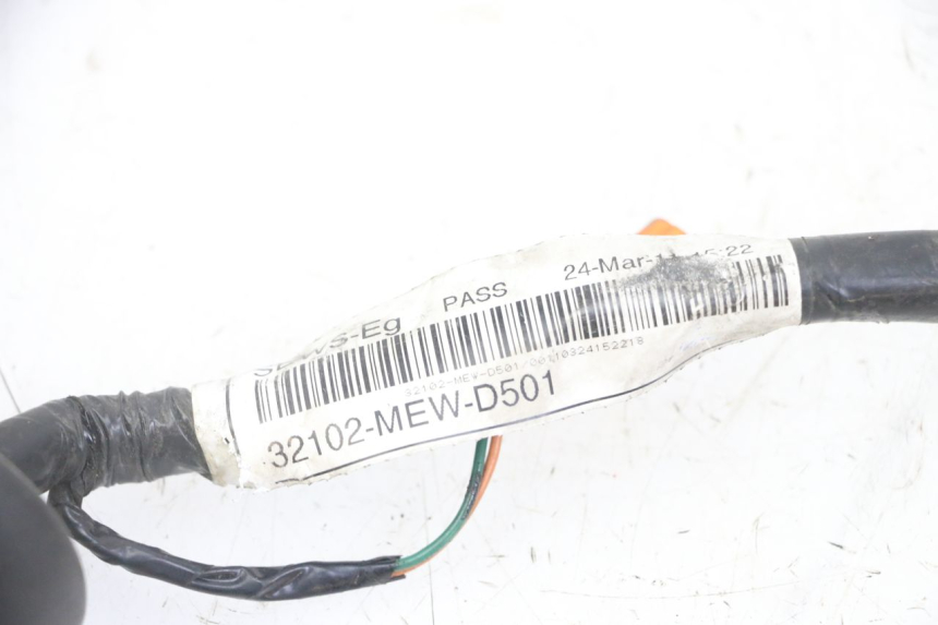 photo de Fiação da cabeça da suspensão dianteira HONDA NTV DEAUVILLE ABS 700 (2007 - 2016) - Zoom do estado de desgaste