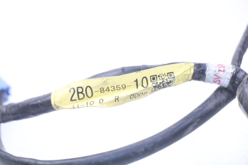 photo de Fiação da cabeça da suspensão dianteira YAMAHA TDM ABS 900 (2002 - 2014) - Zoom do estado de desgaste