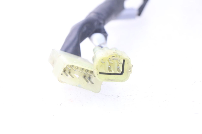 photo de Fiação da cabeça da suspensão dianteira YAMAHA TDM ABS 900 (2002 - 2014) - Outro ângulo de visão