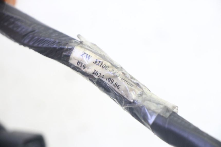 photo de FAIXA DE CABOS PEUGEOT TWEET PRO EFI 4T 50 (2021 - 2022) - Detalhe da peça