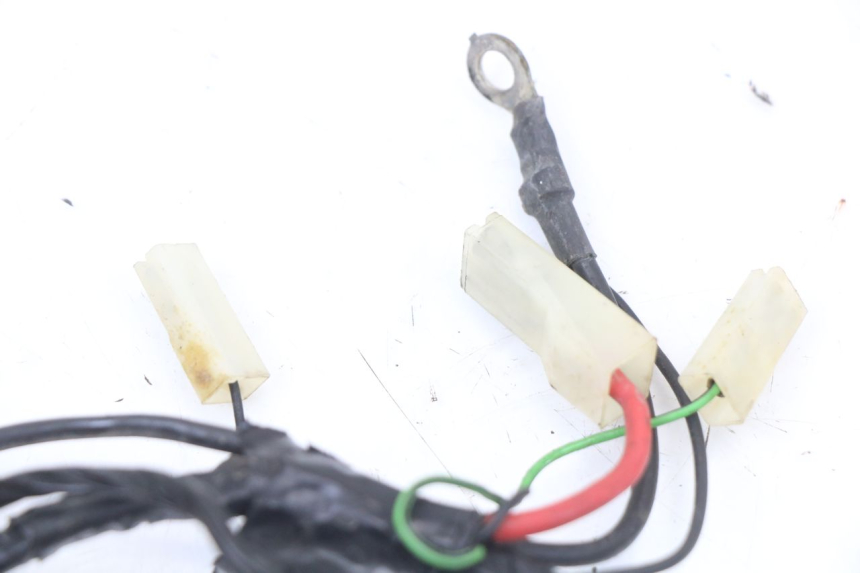 photo de FAIXA DE CABOS PIAGGIO VESPA S 2T 50 (2007 - 2014) - Pontos de fixação