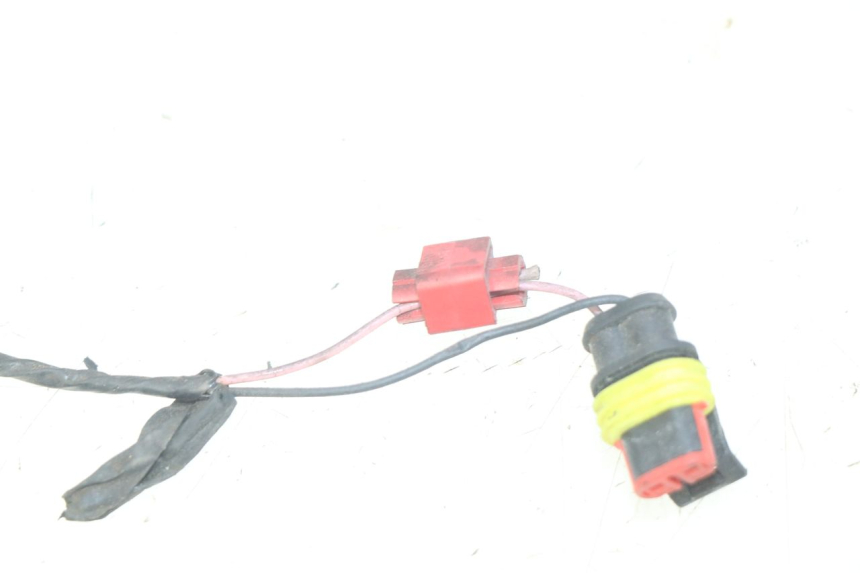 photo de FAIXA DE CABOS PIAGGIO VESPA SPRINT 2T 50 (2014 - 2018) - Outro ângulo de visão