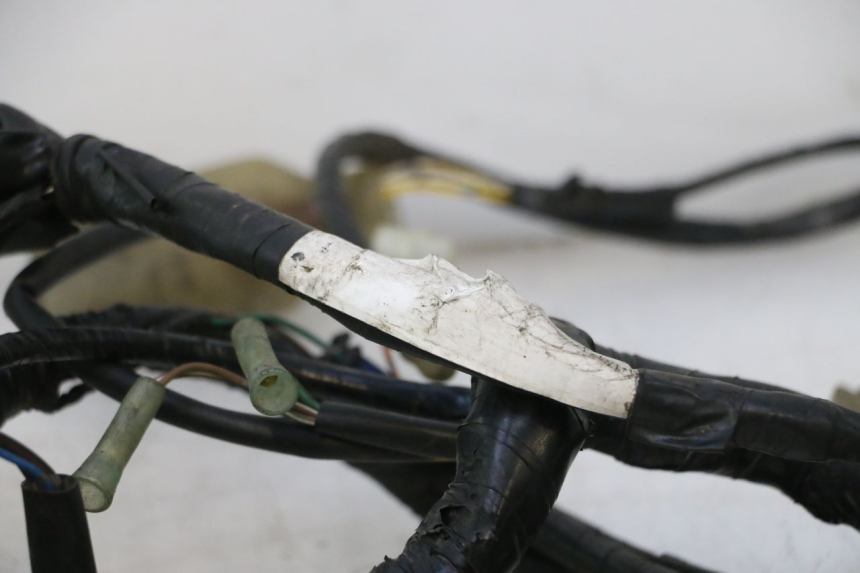 photo de FAIXA DE CABOS HONDA VFR FI RC46 800 (1998 - 2001) - Outro ângulo de visão