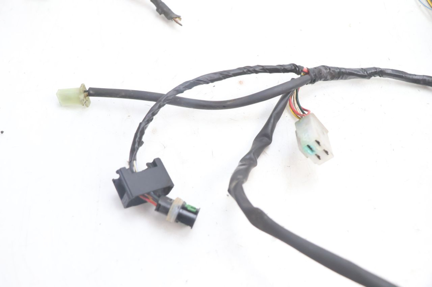 photo de FAIXA DE CABOS PEUGEOT VIVACITY 50 (2004 - 2009) - Pontos de fixação