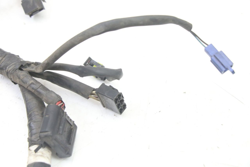 photo de FAIXA DE CABOS YAMAHA X-MAX XMAX 125 (2010 - 2013) - Outro ângulo de visão