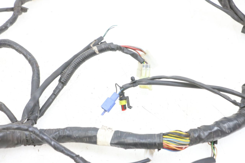 photo de FAIXA DE CABOS YAMAHA X-MAX XMAX 125 (2010 - 2013) - Zoom do estado de desgaste