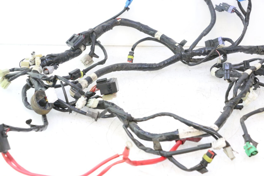 photo de FAIXA DE CABOS YAMAHA X-MAX XMAX 125 (2010 - 2013) - Inspeção visual
