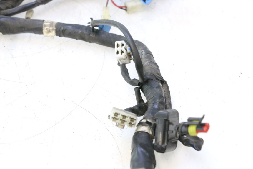 photo de FAIXA DE CABOS YAMAHA X-MAX XMAX 125 (2010 - 2013) - Marcações e referências