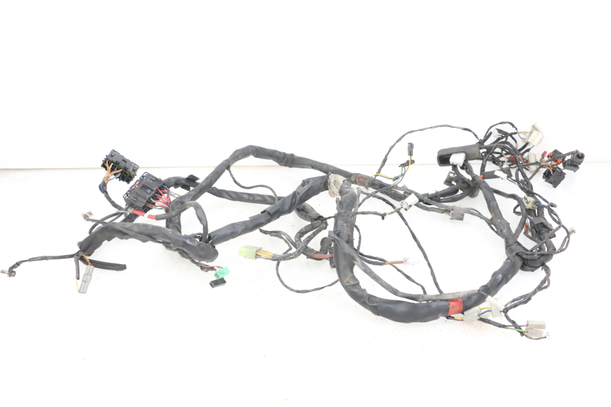 photo de FAIXA DE CABOS PIAGGIO X8 125 (2004 - 2007) - Pontos de fixação