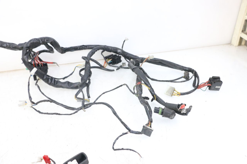 photo de FAIXA DE CABOS PIAGGIO X8 125 (2004 - 2007) - Peça verificada
