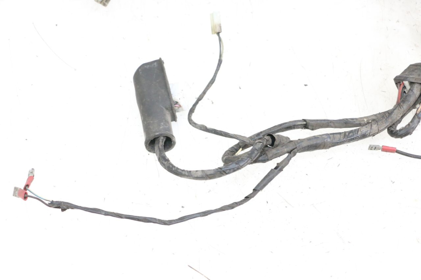 photo de FAIXA DE CABOS PIAGGIO X9 125 (2000 - 2003) - Zoom do estado de desgaste