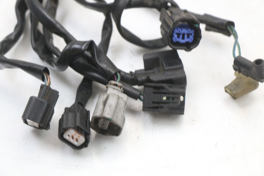 photo de FAIXA DE CABOS KYMCO XCITING 250 (2006 - 2009) - Pontos de fixação