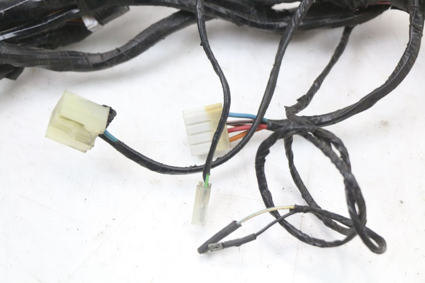 photo de FAIXA DE CABOS PIAGGIO XEVO - X EVO 125 (2007 - 2017) - Ampliação dos componentes