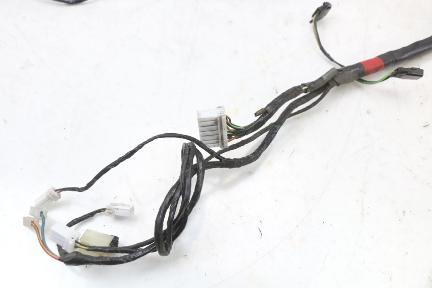photo de FAIXA DE CABOS PIAGGIO XEVO - X EVO 125 (2007 - 2017) - Zoom do estado de desgaste