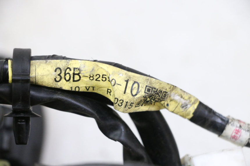 photo de FAIXA DE CABOS YAMAHA XJ6 ABS 600 (2008 - 2016) - Pontos de fixação