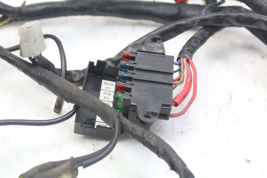 photo de FAIXA DE CABOS YAMAHA XJN DIVERSION 600 (2000 - 2003) - Pontos de fixação