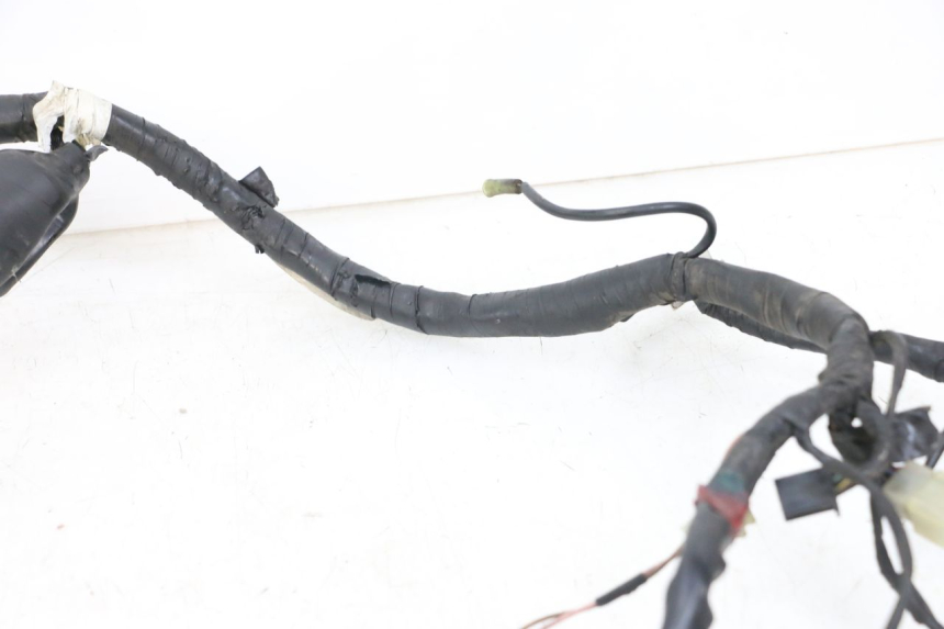 photo de FAIXA DE CABOS YAMAHA XJS DIVERSION 600 (1997 - 1999) - Pontos de fixação