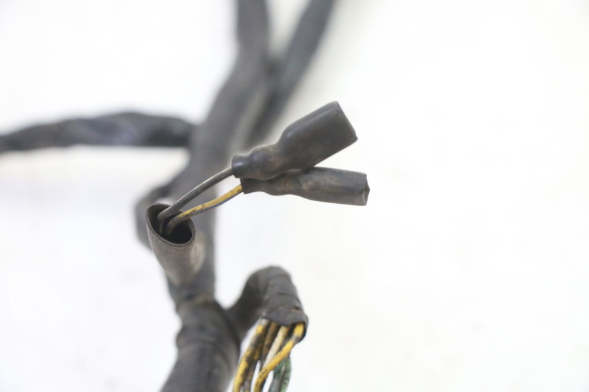 photo de FAIXA DE CABOS HONDA XLV VARADERO 125 (2000 - 2006) - Pontos de fixação