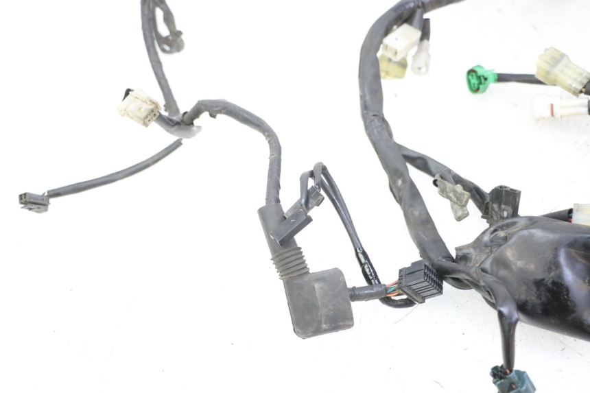 photo de FAIXA DE CABOS YAMAHA FZ6 FAZER S2 600 (2007 - 2011) - Ampliação dos componentes