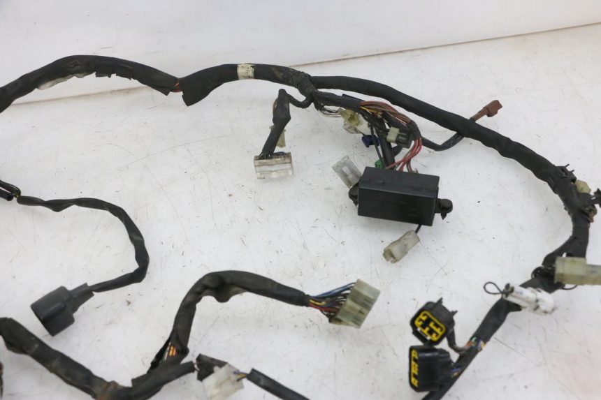 photo de FAIXA DE CABOS YAMAHA FZS FAZER 600 (2001 - 2003) - Zoom do estado de desgaste