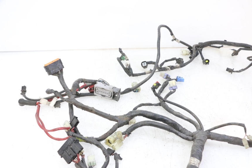 photo de FAIXA DE CABOS YAMAHA X-MAX XMAX ABS 250 (2010 - 2014) - Outro ângulo de visão