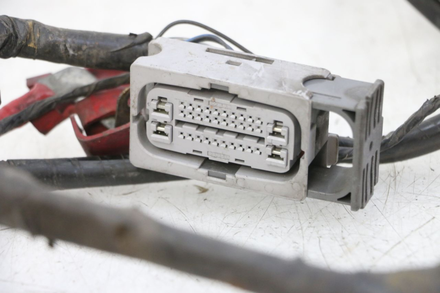 photo de FAIXA DE CABOS YAMAHA X-MAX XMAX ABS 250 (2010 - 2014) - Ampliação técnica