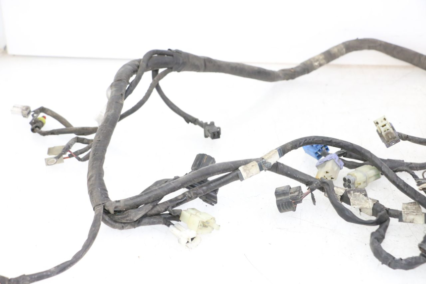 photo de FAIXA DE CABOS YAMAHA X-MAX XMAX ABS 250 (2010 - 2014) - Marcações e referências