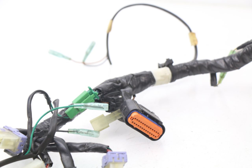 photo de FAIXA DE CABOS YAMAHA YZF R 125 (2008 - 2013) - Ampliação técnica