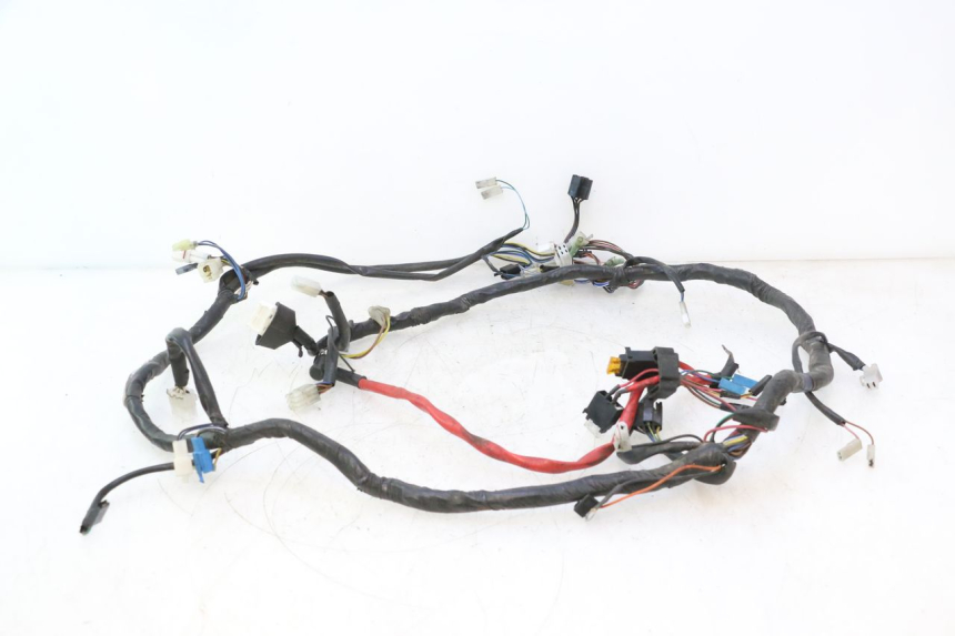 photo de FAIXA DE CABOS YAMAHA YP MAJESTY 125 (2007 - 2010) - Detalhes característicos