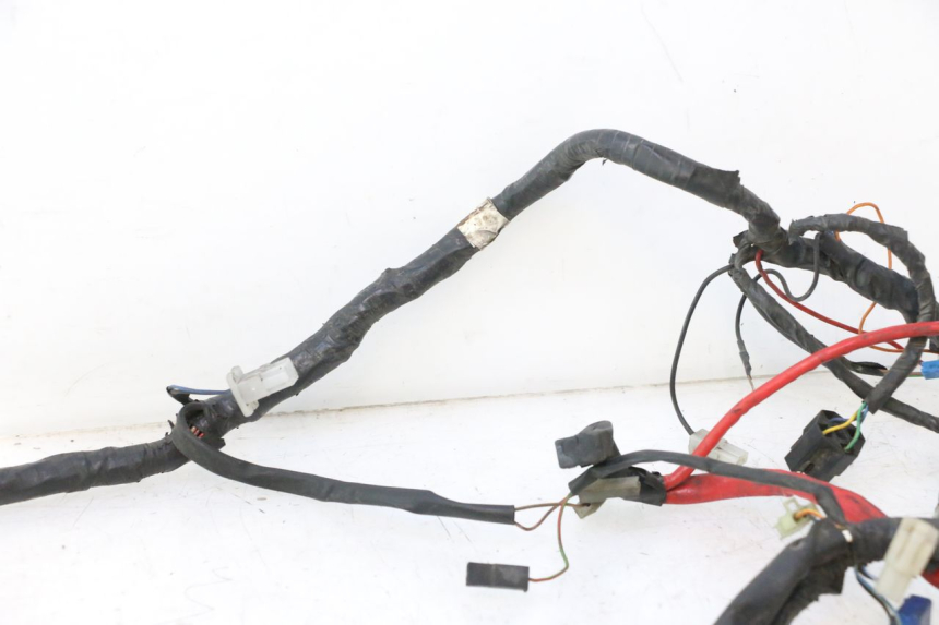 photo de FAIXA DE CABOS YAMAHA YP MAJESTY 125 (2002 - 2006) - Ângulo alternativo