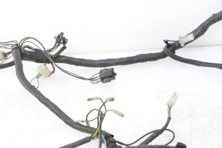 photo de FAIXA DE CABOS YAMAHA YP MAJESTY 125 (2002 - 2006) - Zoom de qualidade