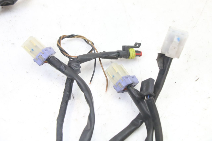 photo de FAIXA DE CABOS YAMAHA YP X-MAX XMAX 400 (2014 - 2017) - Peça verificada